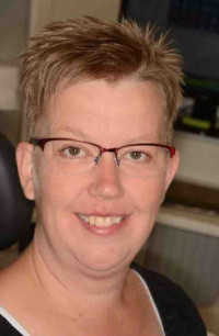 Lene knækkede sine fortænder lige op til ferien